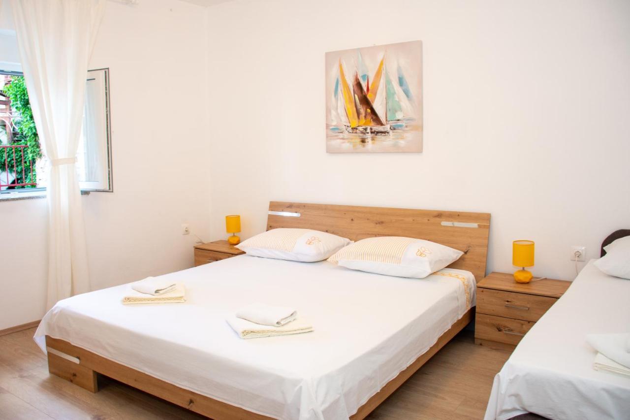 Tomic Appartement Novi Vinodolski Buitenkant foto